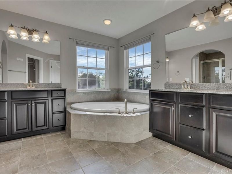 10500 Wallingsford Circle, Centerville, OH 45458 Photo 28