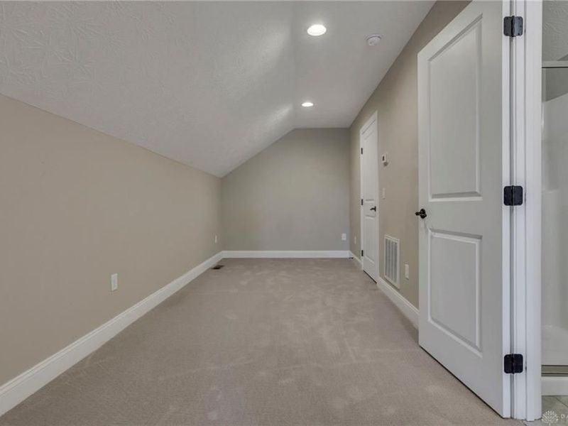 10500 Wallingsford Circle, Centerville, OH 45458 Photo 32