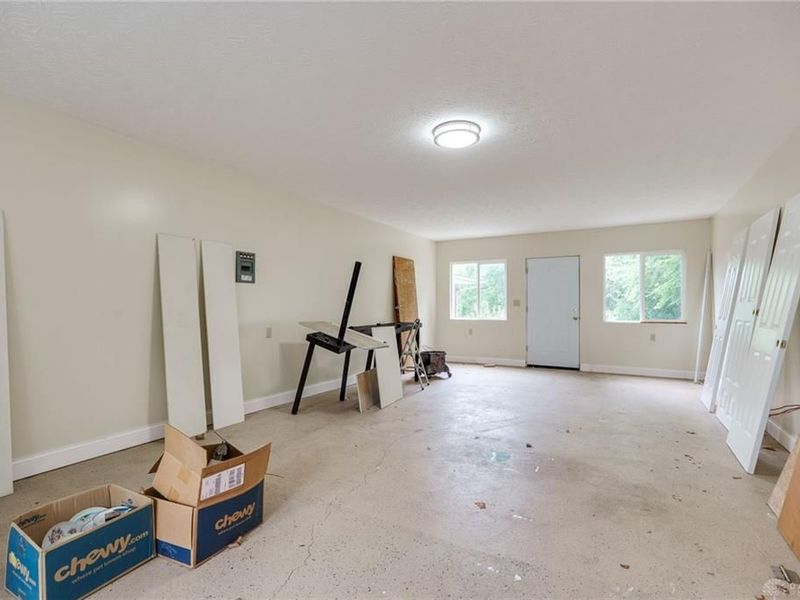 190 Oakridge Drive, Springfield, OH 45504 Photo 9