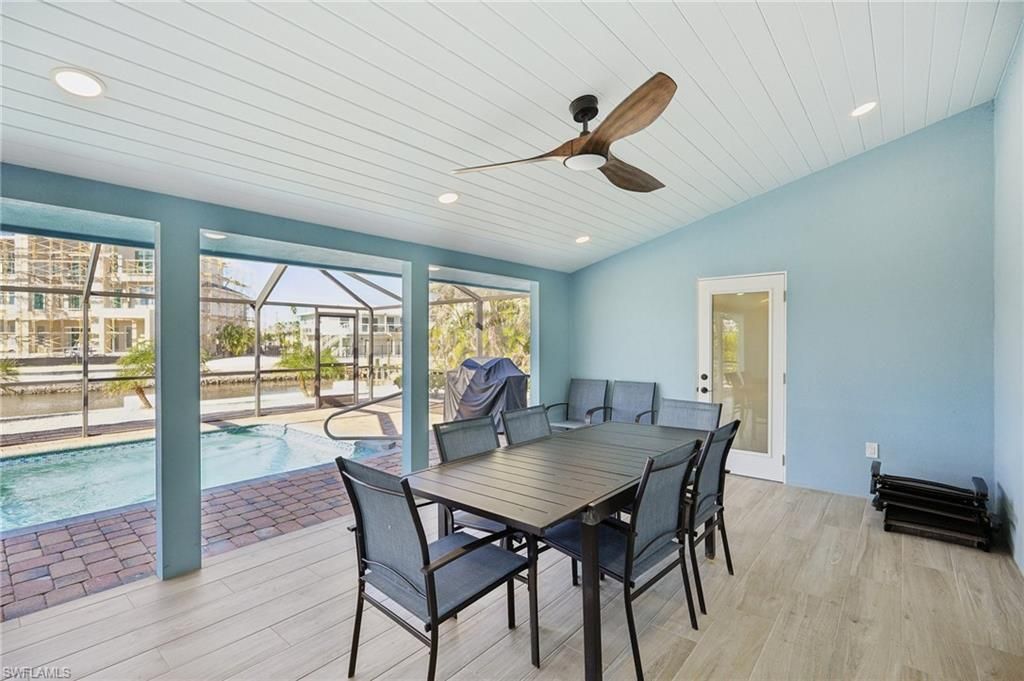 301 Seminole Way, Fort Myers Beach, FL 33931 Photo
