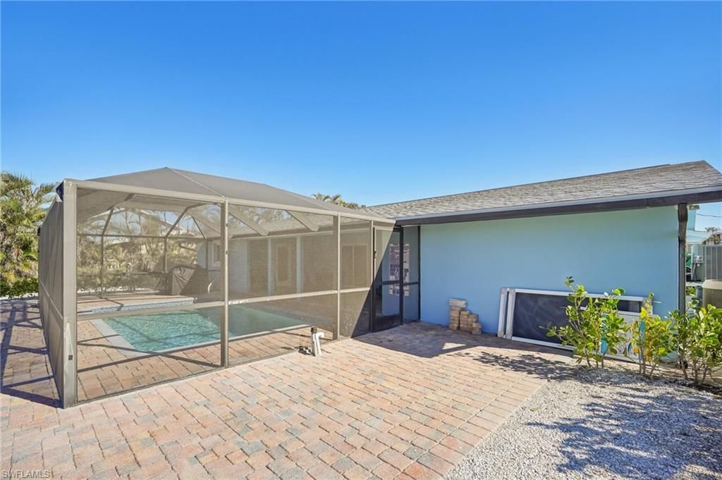 301 Seminole Way, Fort Myers Beach, FL 33931 Photo