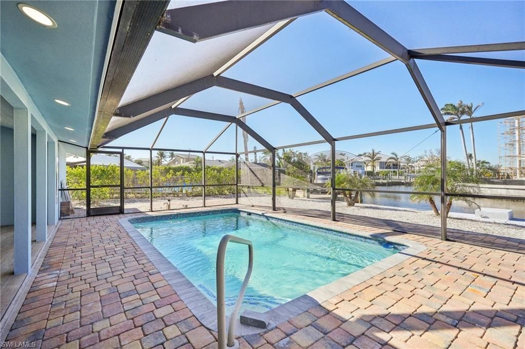 301 Seminole Way, Fort Myers Beach, FL 33931 Photo