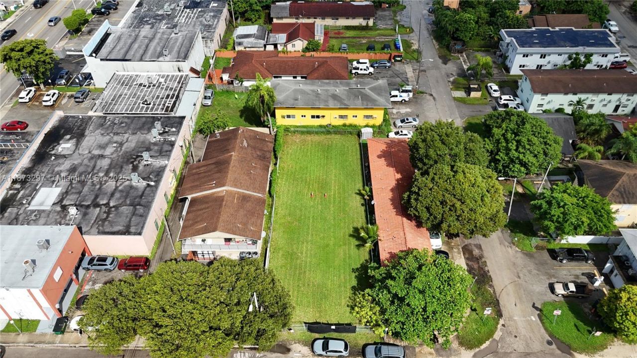 1941 NW 19th Ave, Miami, FL 33125 Photo