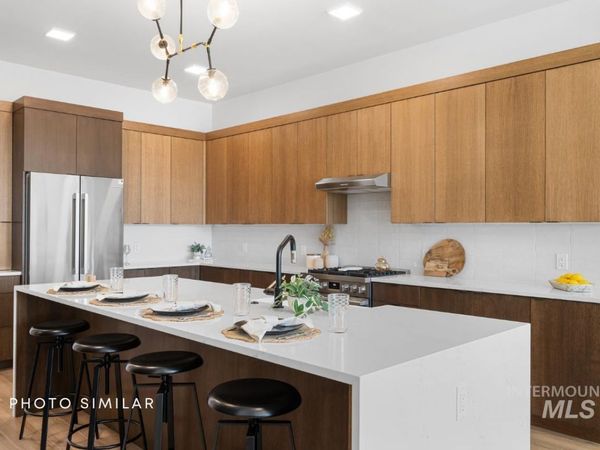 55 E State St, Unit 205, Eagle, ID 83616