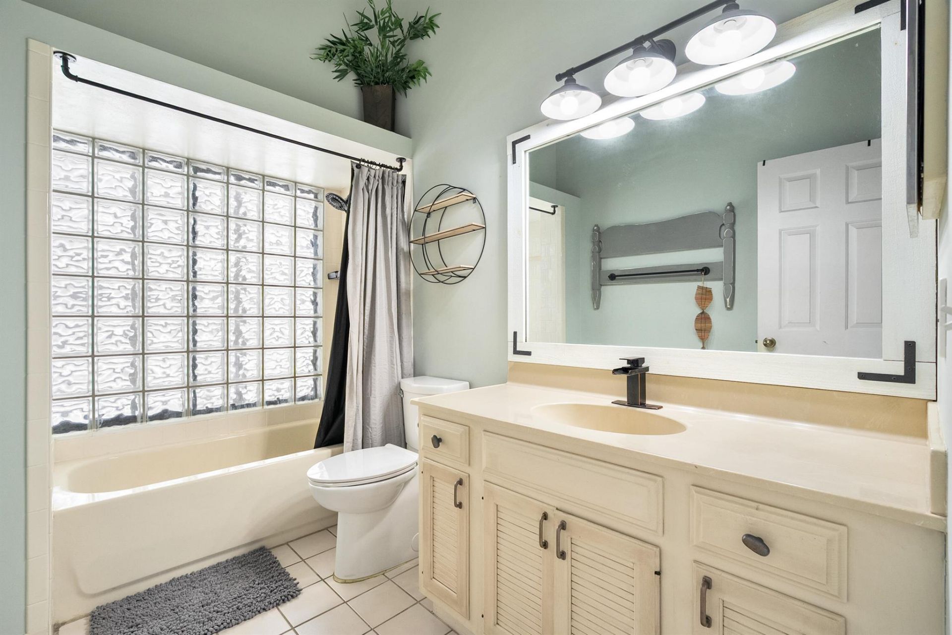 10370 SE Jupiter Narrows Drive, Hobe Sound, FL 33455 Photo