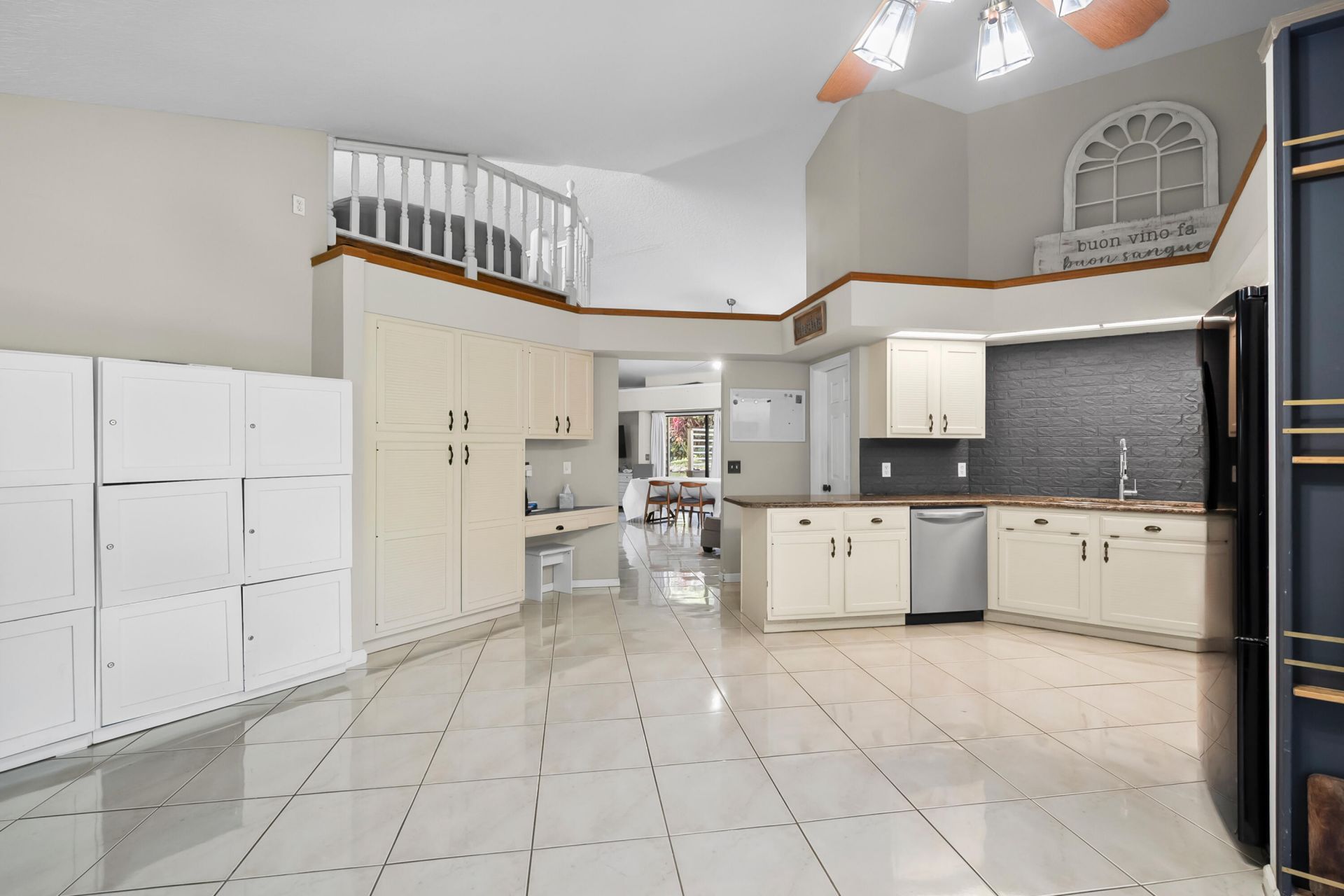 10370 SE Jupiter Narrows Drive, Hobe Sound, FL 33455 Photo