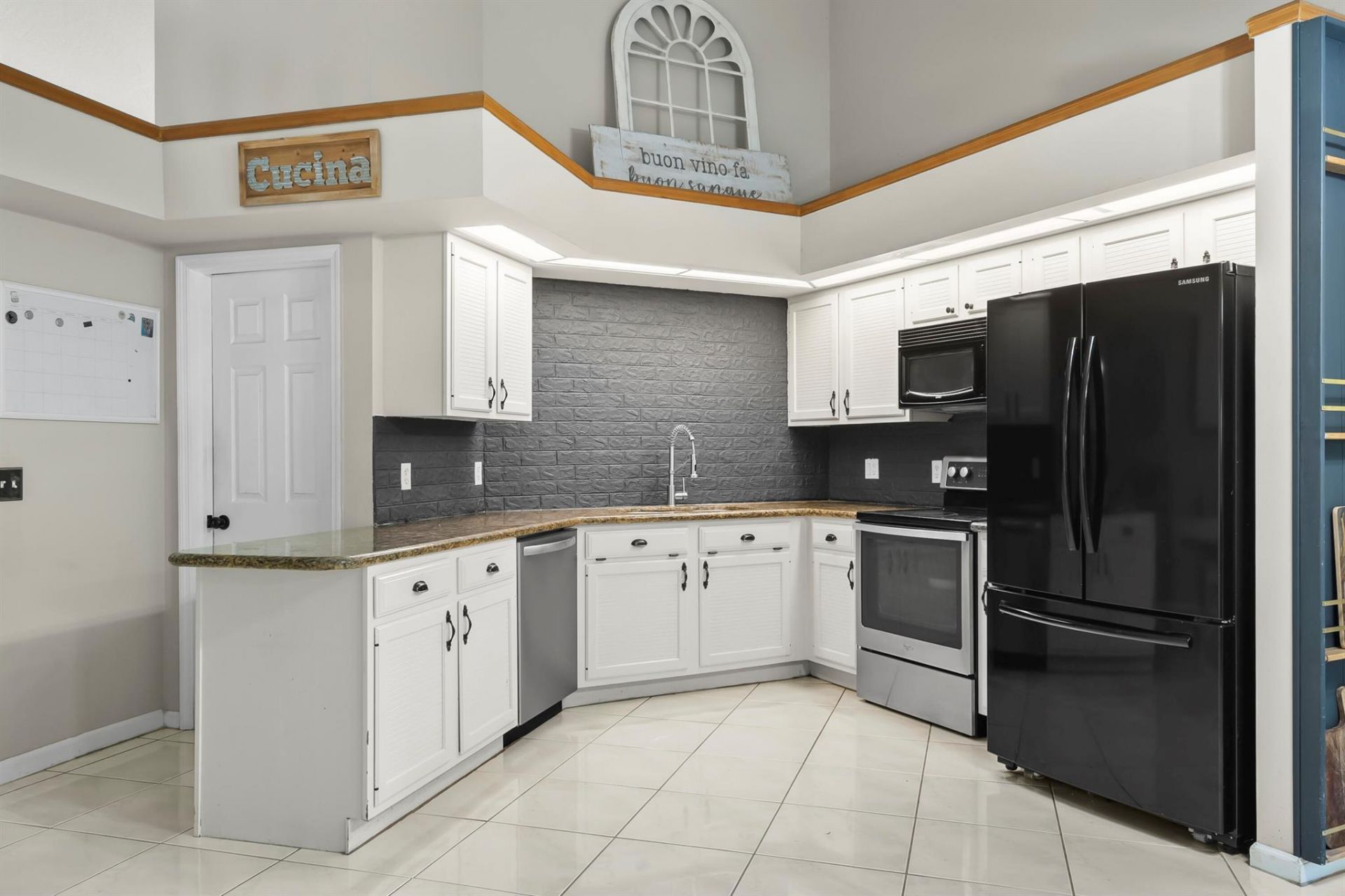 10370 SE Jupiter Narrows Drive, Hobe Sound, FL 33455 Photo