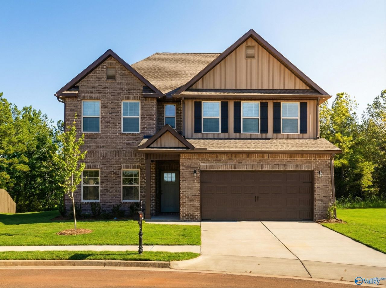 16851 Demi Drive, Athens, AL 35613 Main Photo