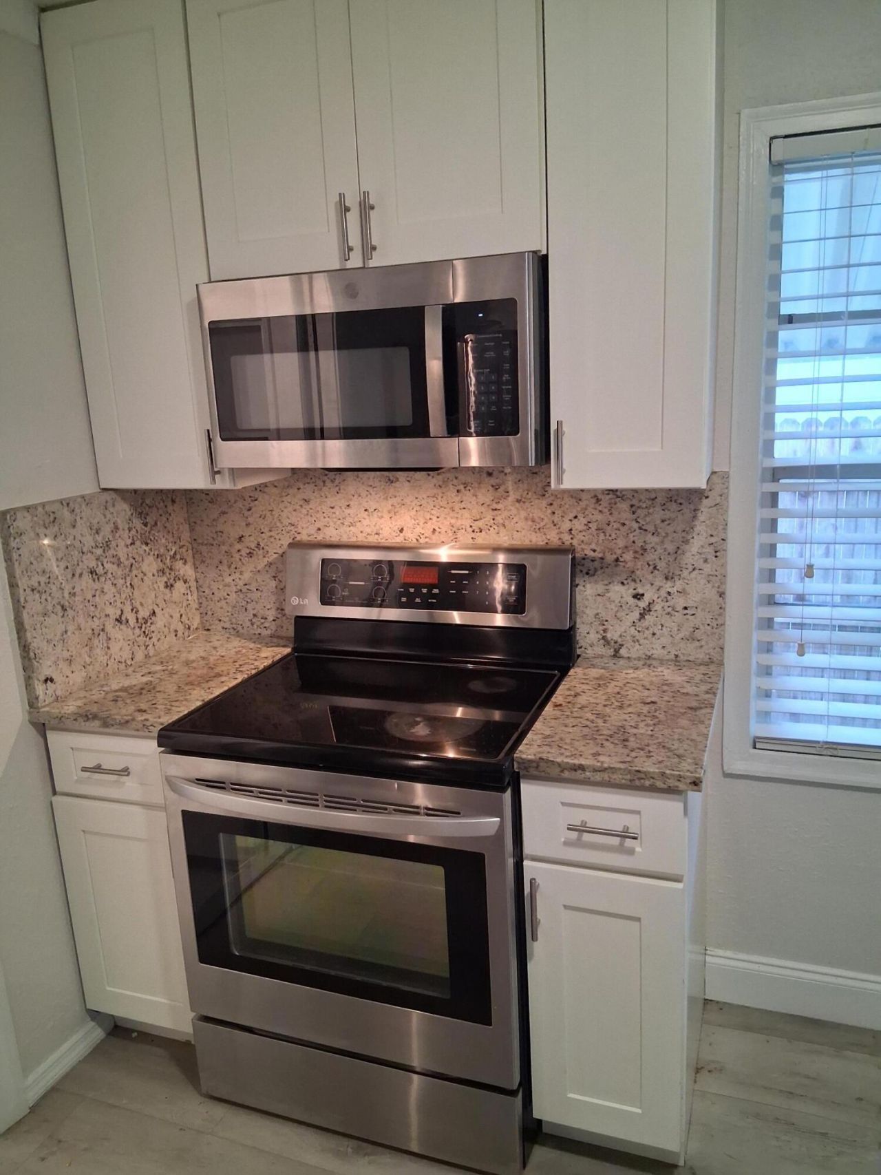 5815 Garden Avenue, West Palm Beach, FL 33405 Photo