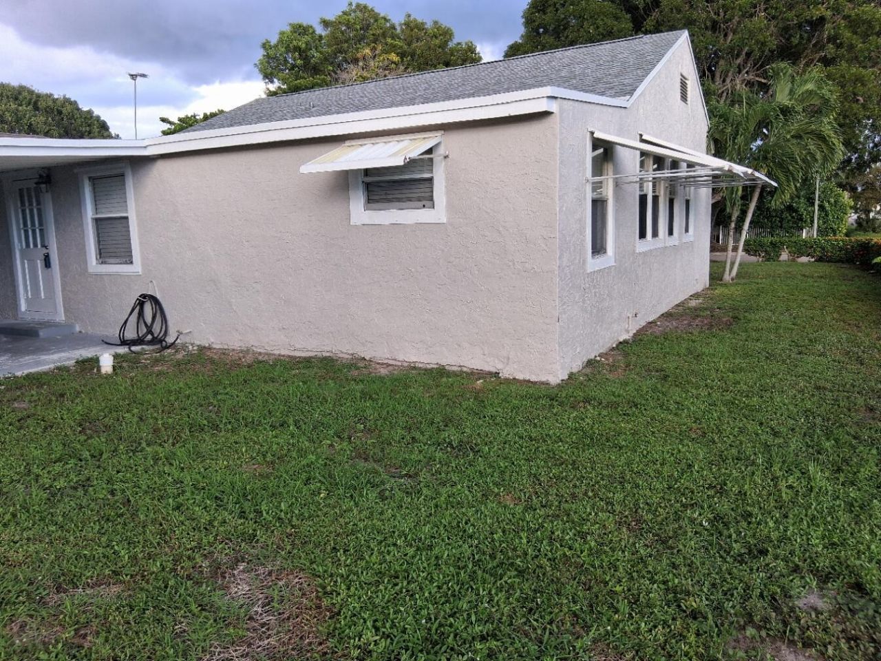 5815 Garden Avenue, West Palm Beach, FL 33405 Photo