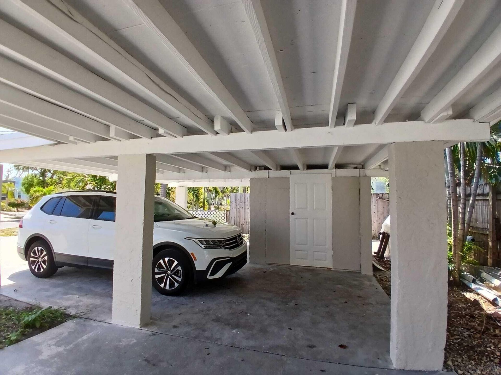 5815 Garden Avenue, West Palm Beach, FL 33405 Photo