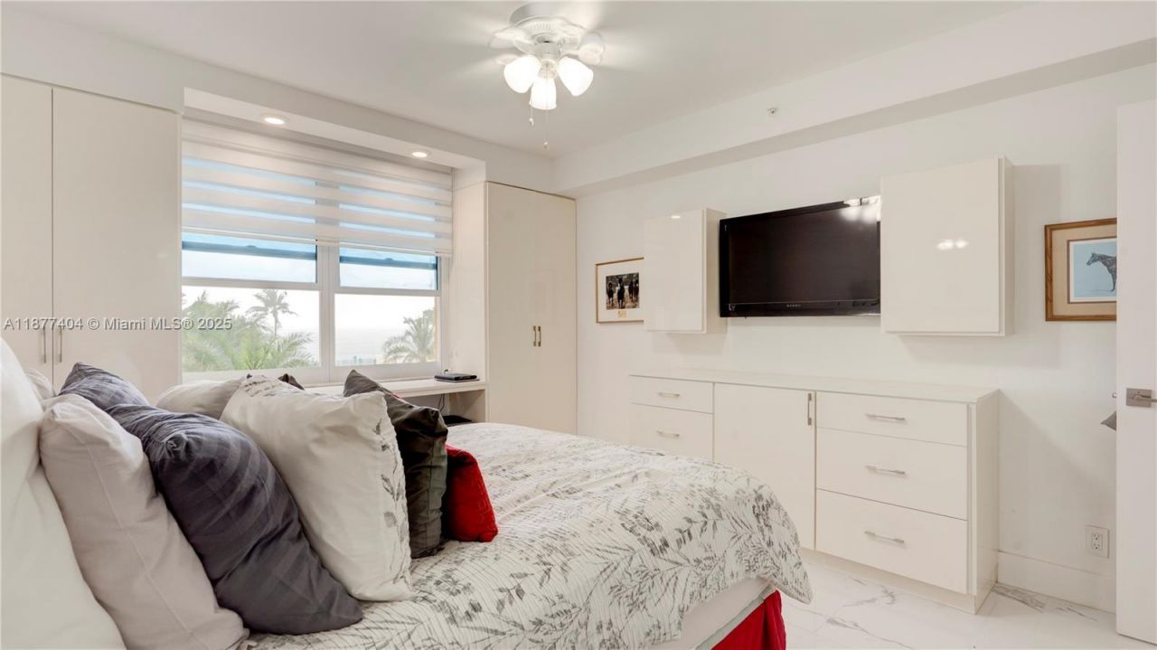 2501 S Ocean Dr, Unit 322, Hollywood, FL 33019 Photo