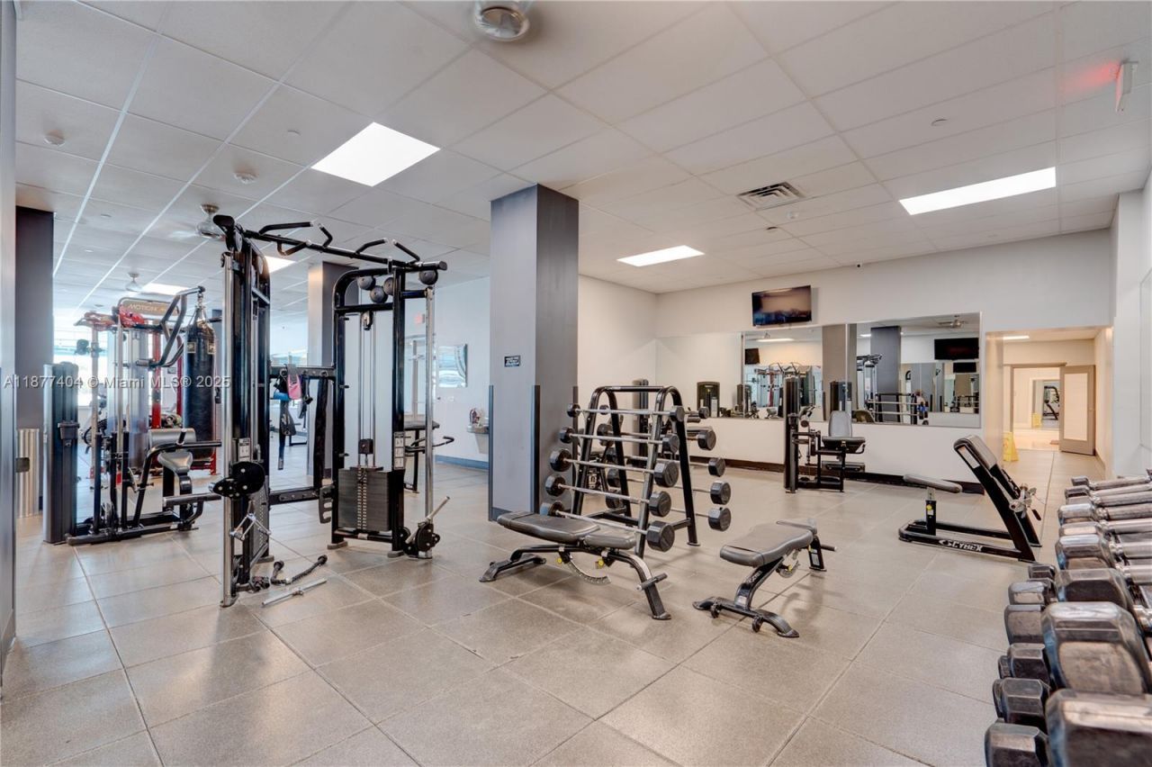 2501 S Ocean Dr, Unit 322, Hollywood, FL 33019 Photo