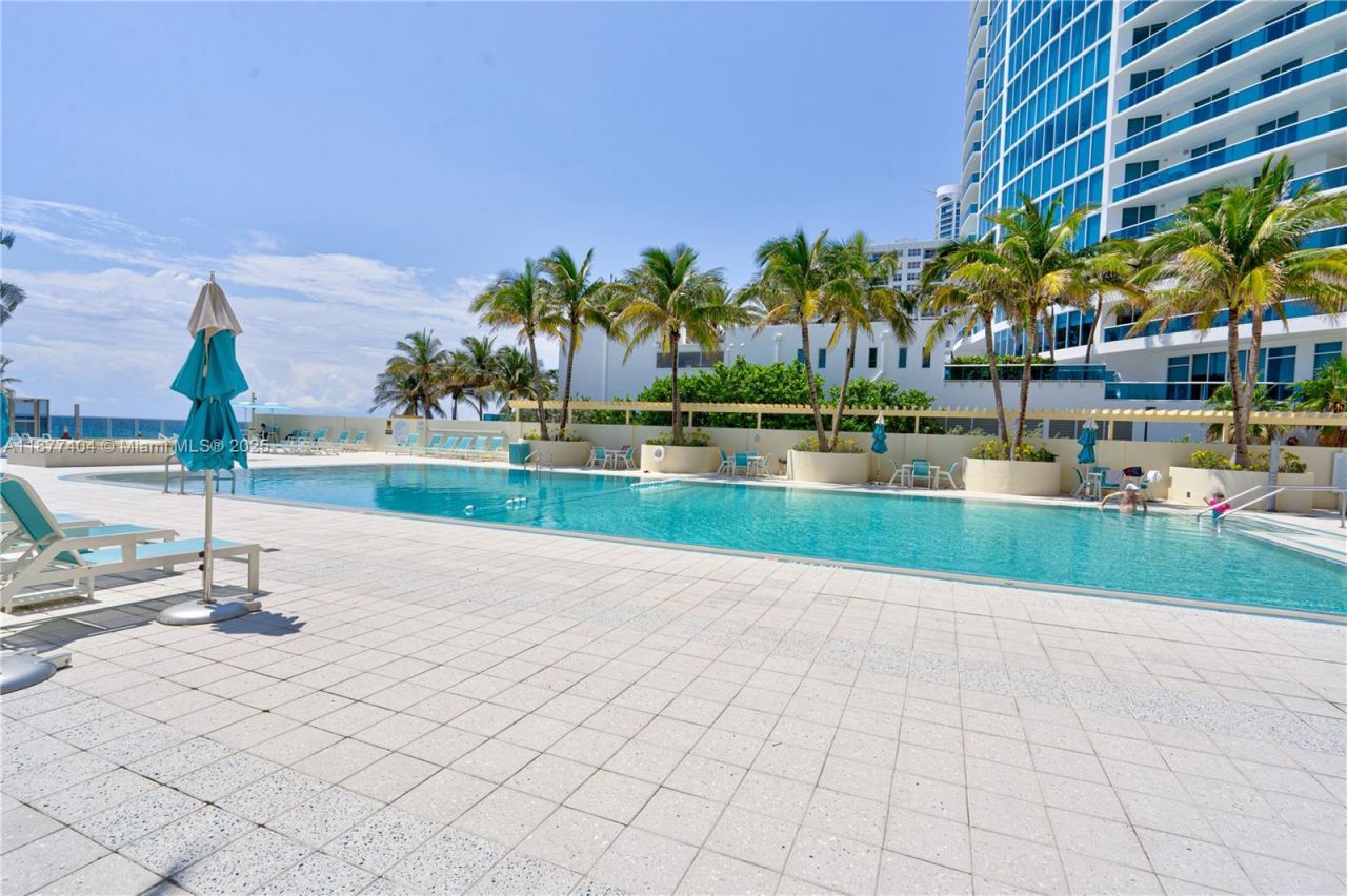 2501 S Ocean Dr, Unit 322, Hollywood, FL 33019 Photo