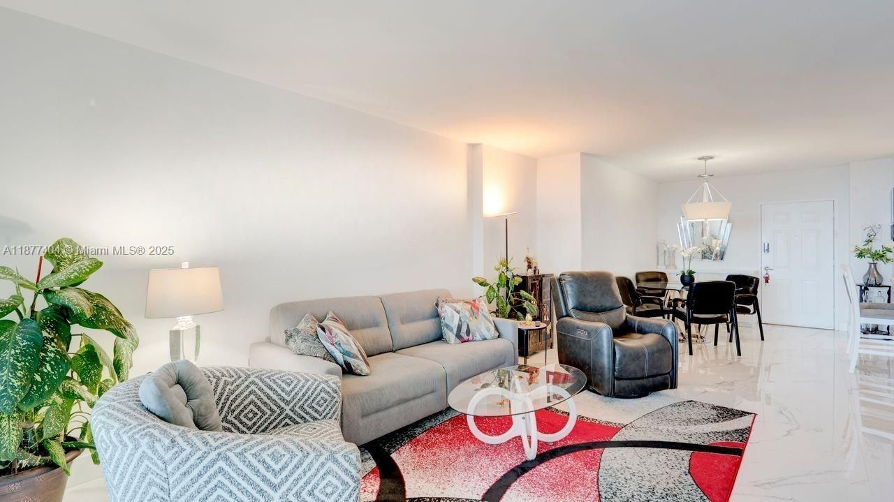 2501 S Ocean Dr, Unit 322, Hollywood, FL 33019 Photo