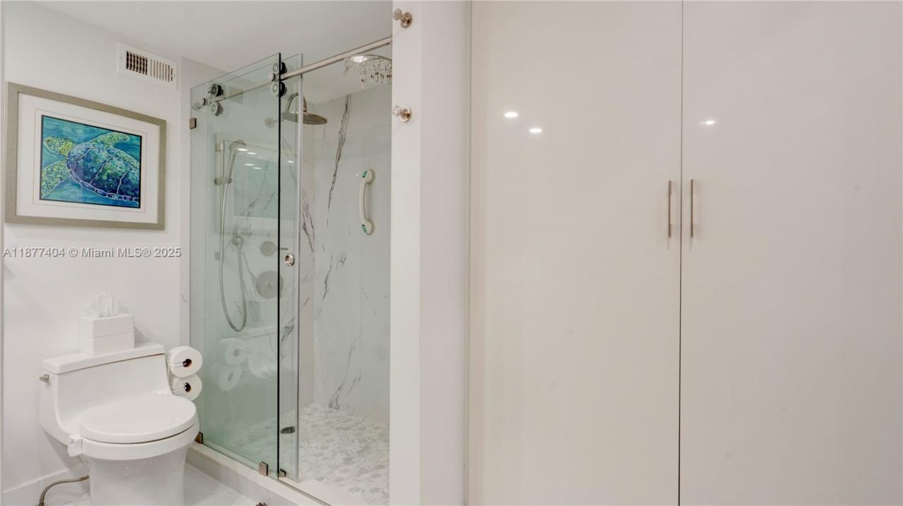 2501 S Ocean Dr, Unit 322, Hollywood, FL 33019 Photo