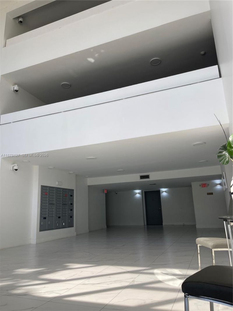 16500 Golf Club Rd, Unit 101, Weston, FL 33326 Photo