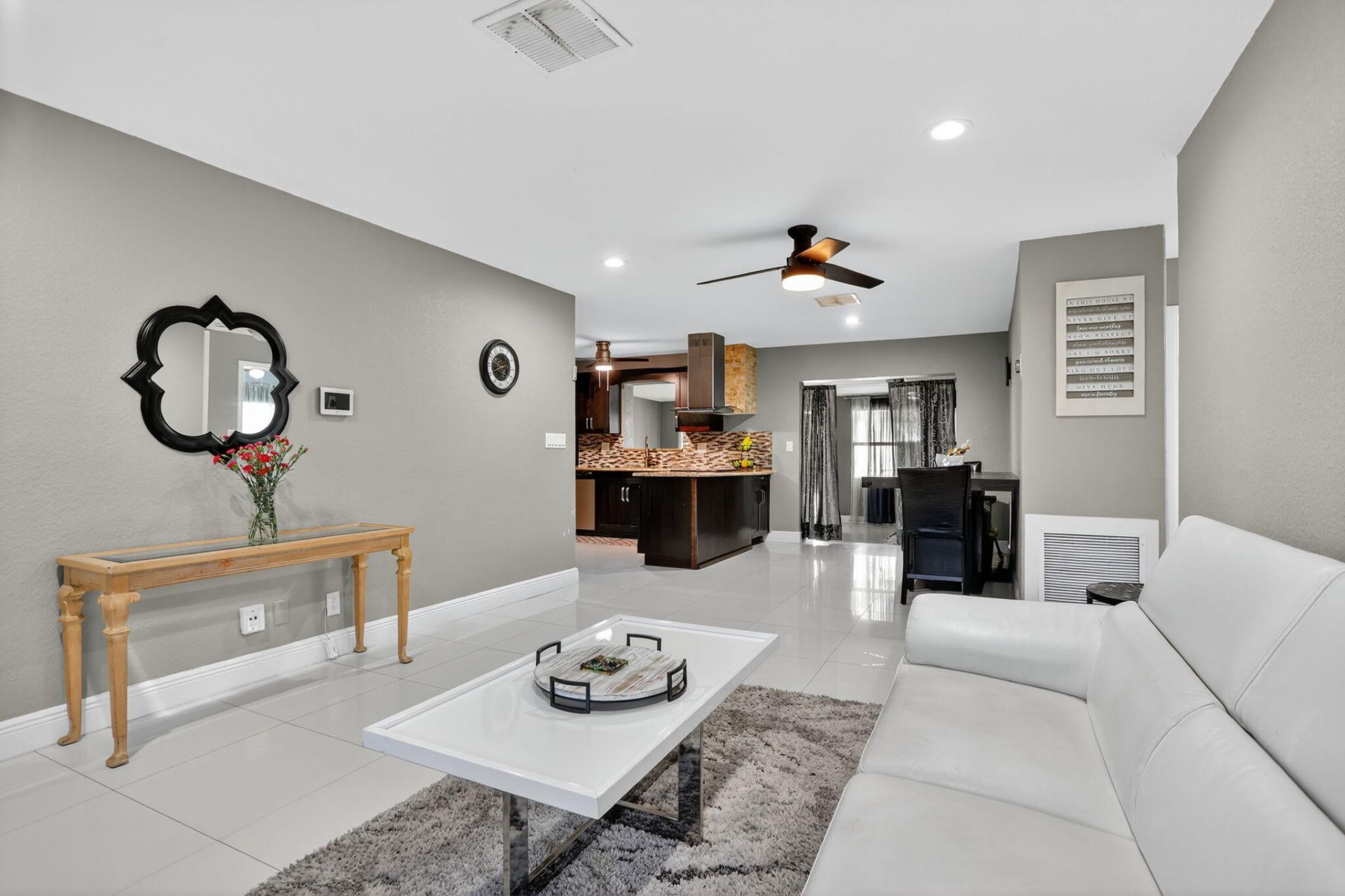 1088 W River Drive, Margate, FL 33063 Photo