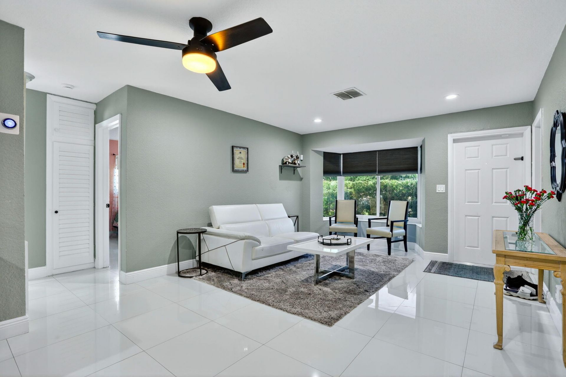 1088 W River Drive, Margate, FL 33063 Photo