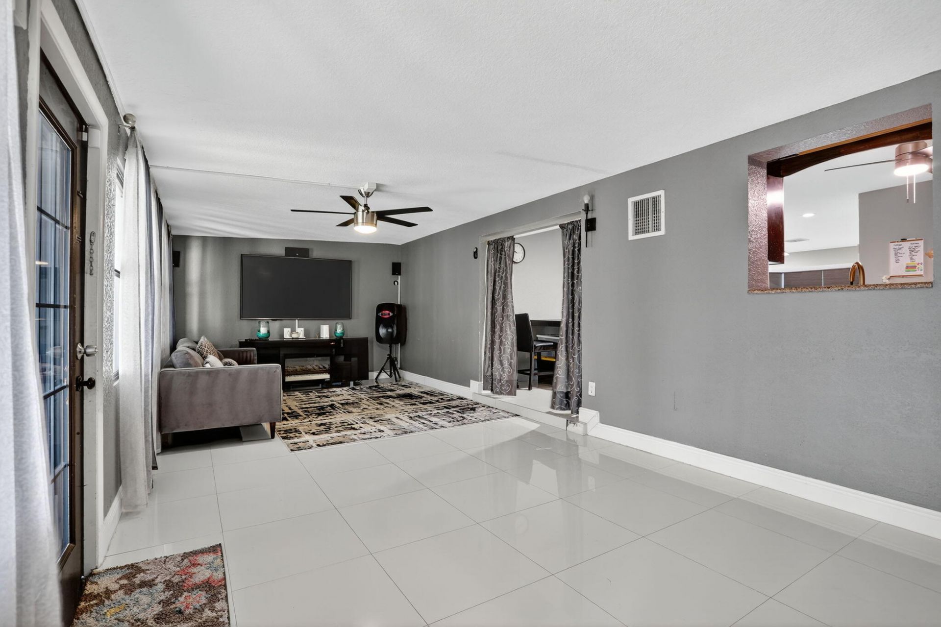1088 W River Drive, Margate, FL 33063 Photo