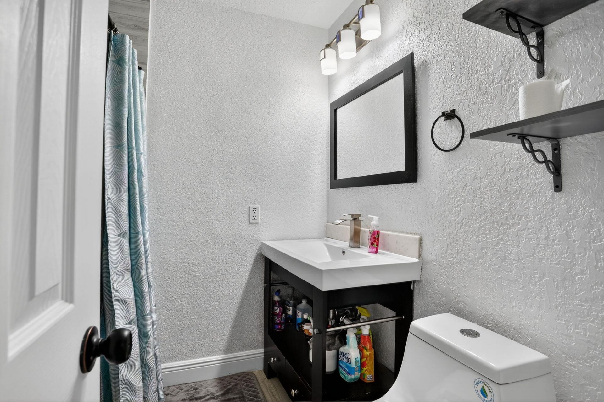 1088 W River Drive, Margate, FL 33063 Photo