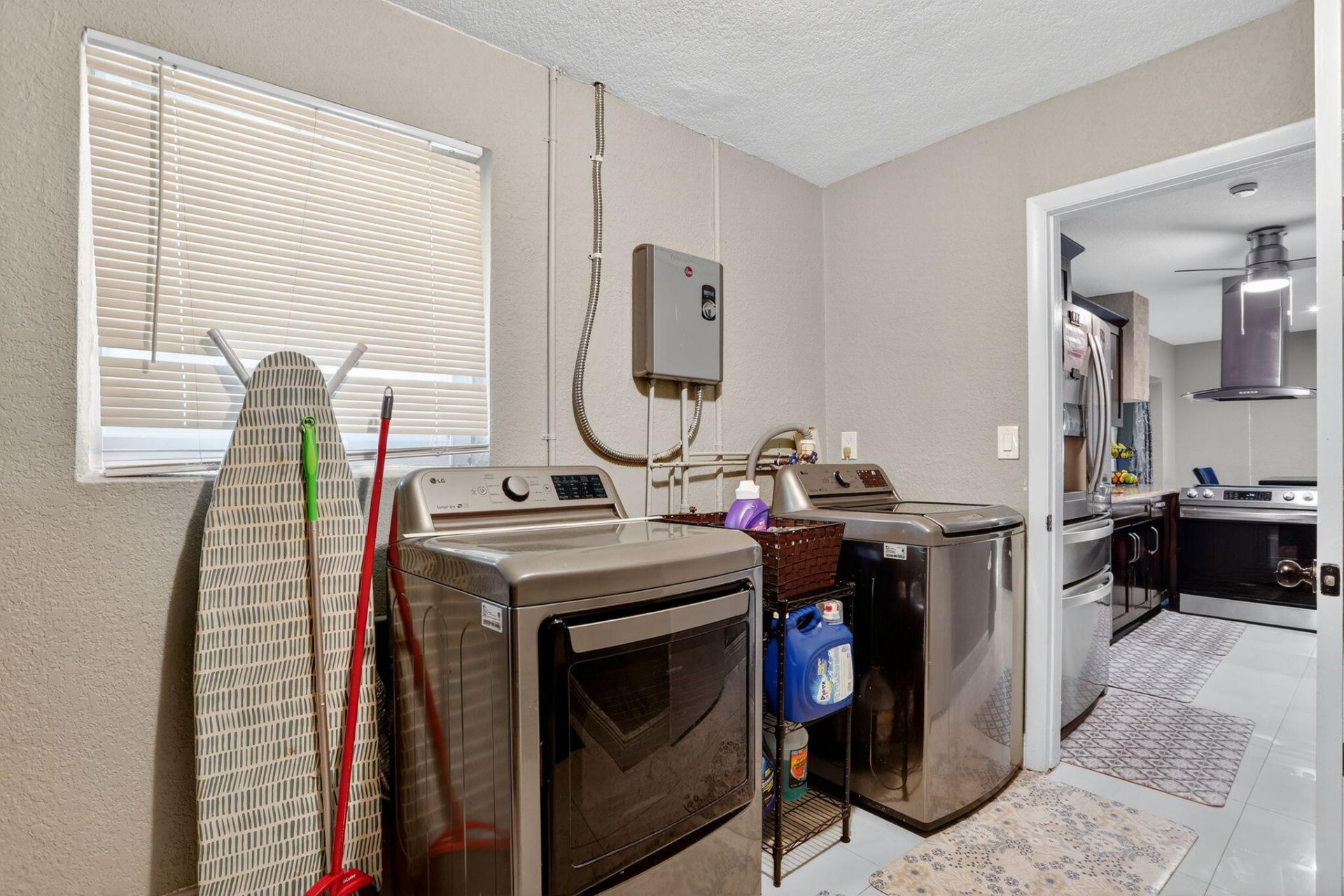 1088 W River Drive, Margate, FL 33063 Photo