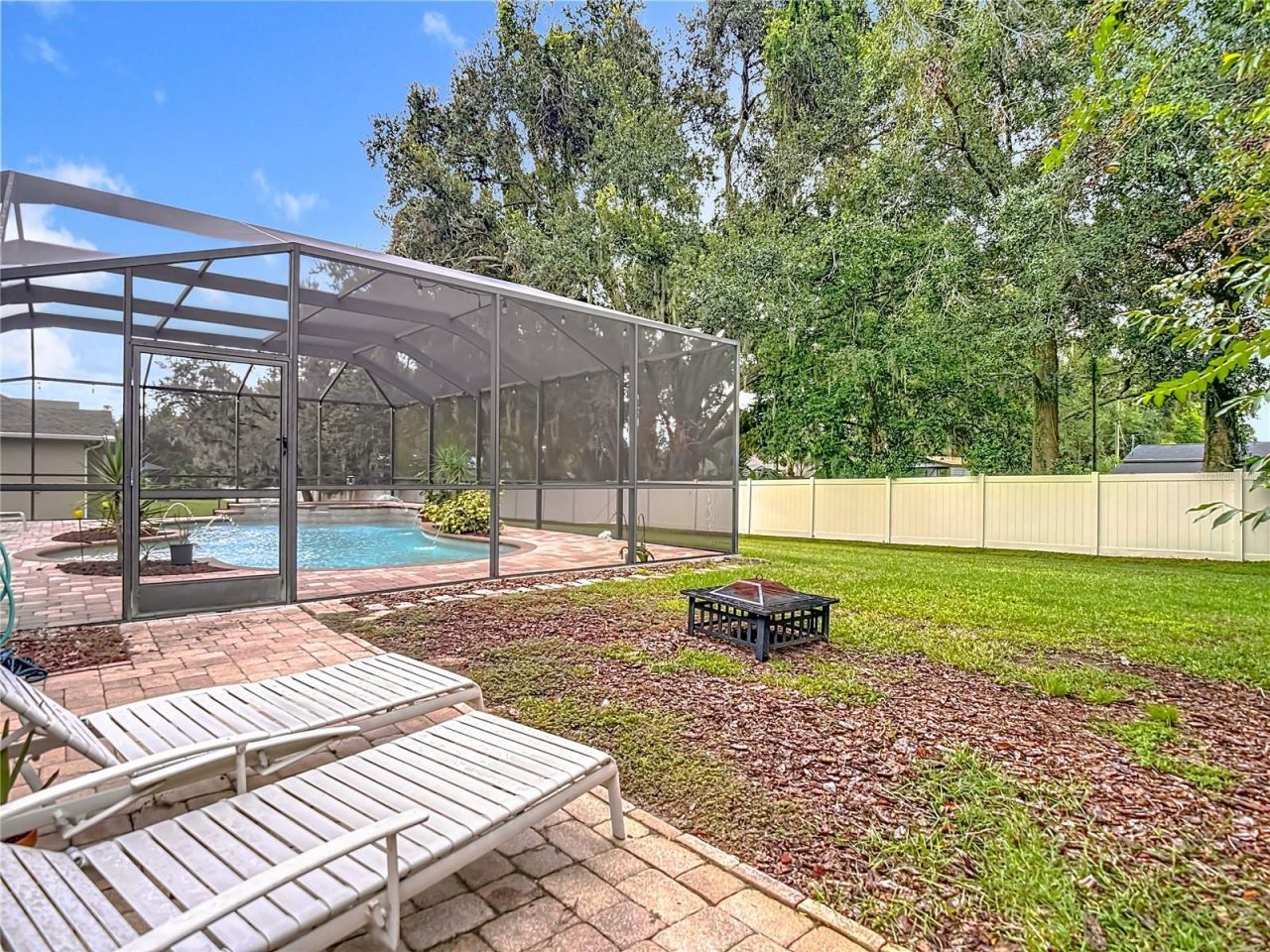 311 Golden Elm Drive, Seffner, FL 33584 Photo