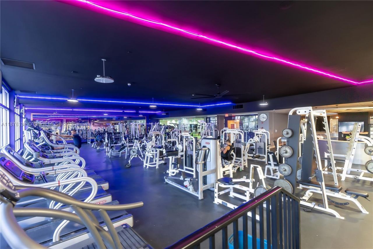 1000 West Ave, Unit 1515, Miami Beach, FL 33139 Photo