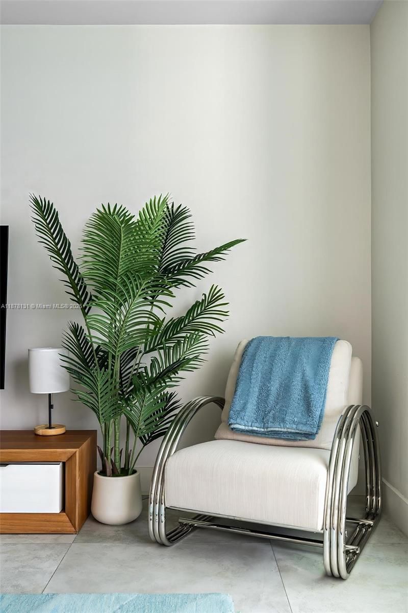 1000 West Ave, Unit 1515, Miami Beach, FL 33139 Photo