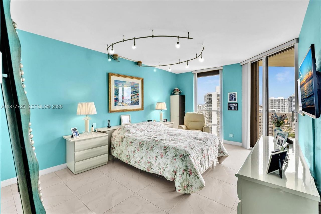 20191 E Country Club Dr, Unit 2602, Aventura, FL 33180 Photo