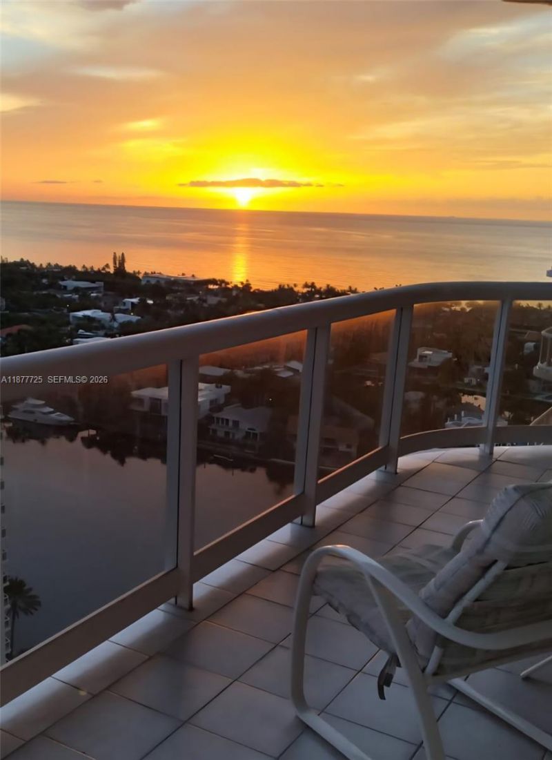 20191 E Country Club Dr, Unit 2602, Aventura, FL 33180 Photo