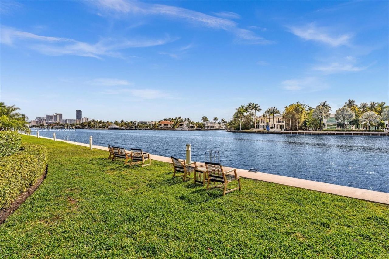 20191 E Country Club Dr, Unit 2602, Aventura, FL 33180 Photo