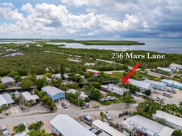 256 Mars Lane, Geiger, FL 33040