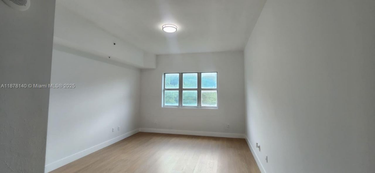 15051 Royal Oaks Ln, Unit 106, North Miami, FL 33181 Photo