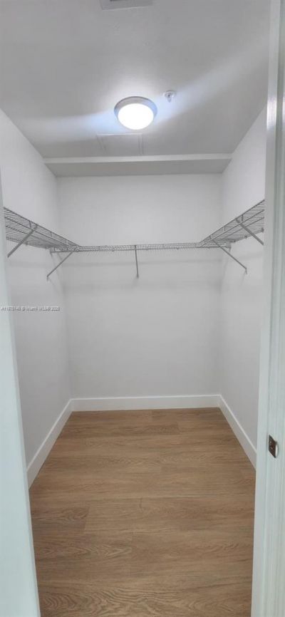 15051 Royal Oaks Ln, Unit 106, North Miami, FL 33181 Photo