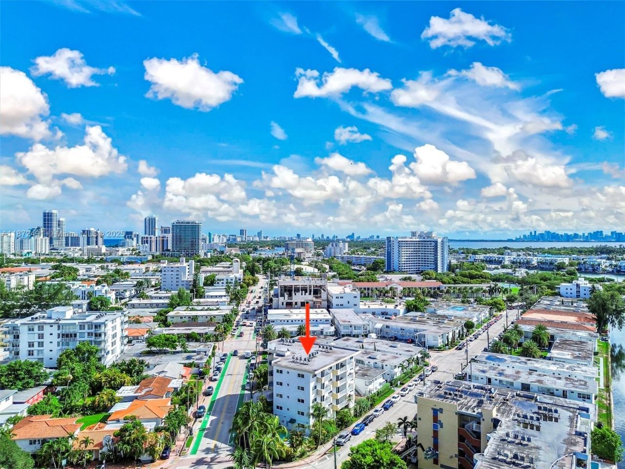 7830 Dickens Ave, Unit 202, Miami Beach, FL 33141 Photo