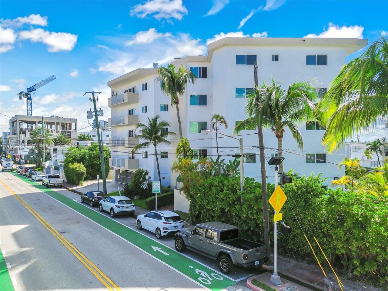 7830 Dickens Ave, Unit 202, Miami Beach, FL 33141 Photo