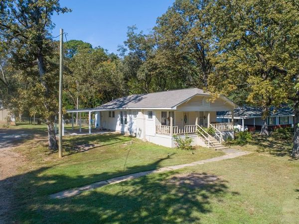 209 N. Pontotoc, Bruce, MS 38915