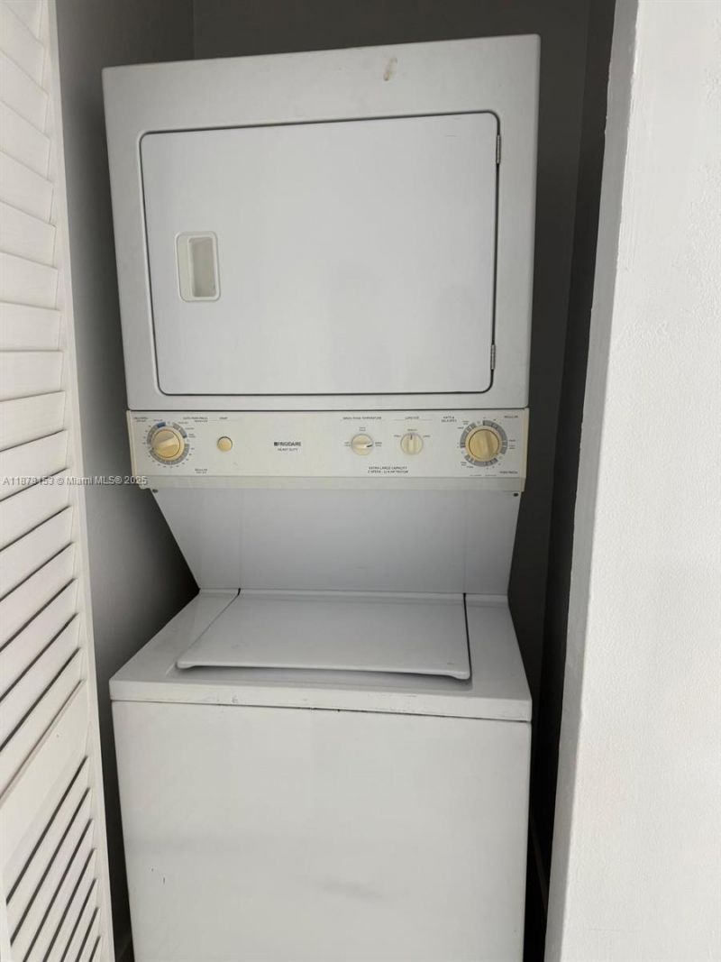 18423 NW 44th Pl, Miami Gardens, FL 33055 Photo