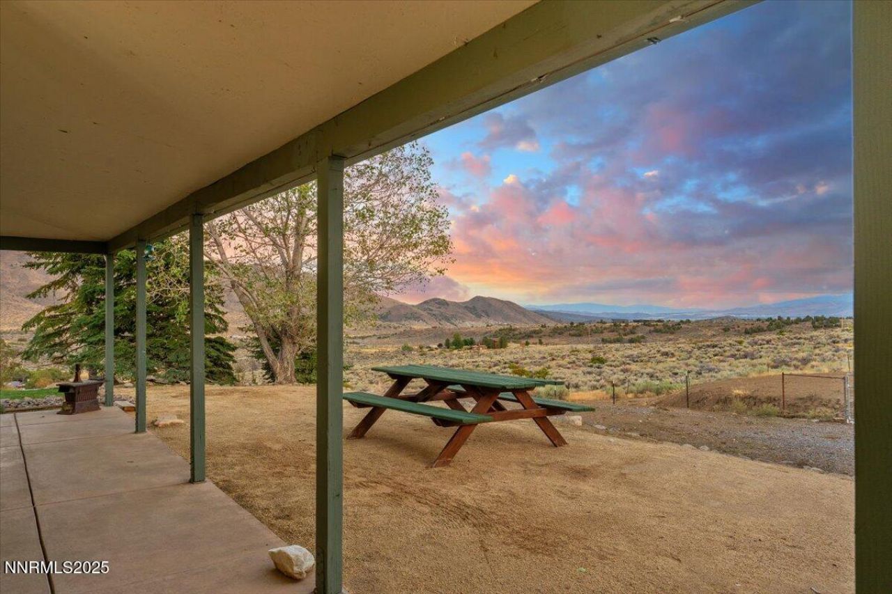 15030 N Red Rock Road, Reno, NV 89508 Photo