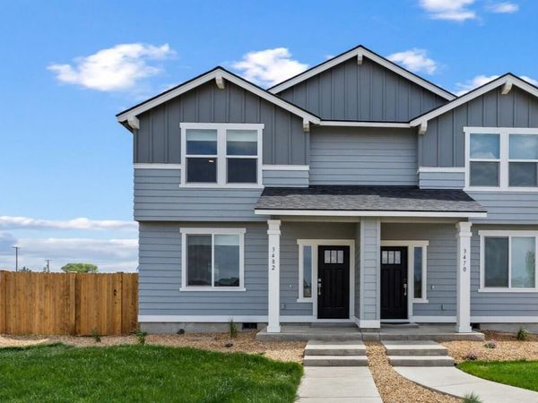 3482 NW 7th Street, Redmond, OR 97756