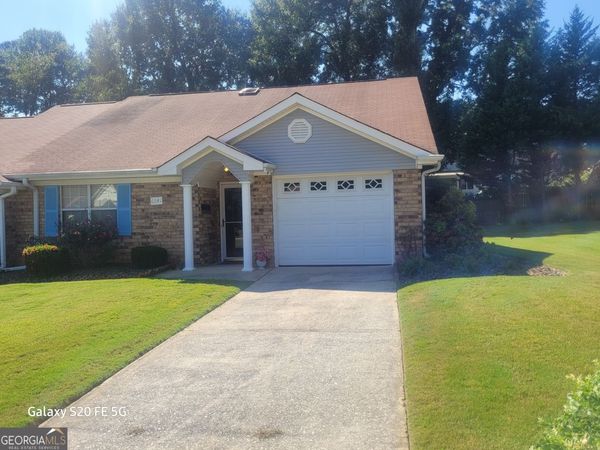 6847 Oak View Court, Riverdale, GA 30274