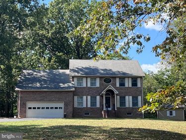 123 OAK HILL DRIVE, WOODSTOCK, VA 22664
