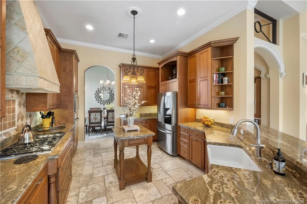 130 SE Bella Strano, Port Saint Lucie, FL 34984 Photo