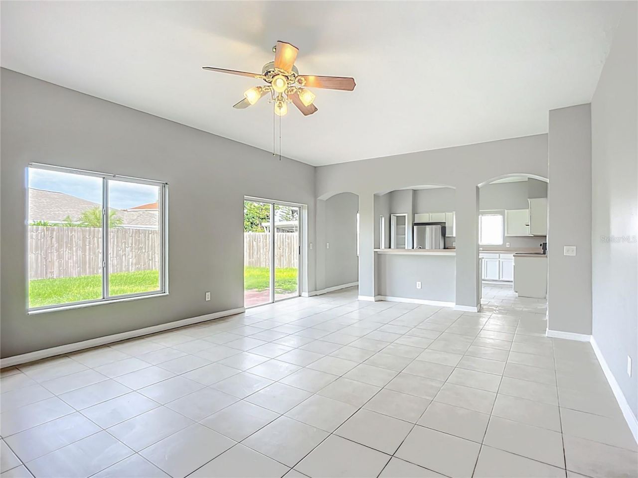 11125 Sailbrooke Drive, Riverview, FL 33579 Photo