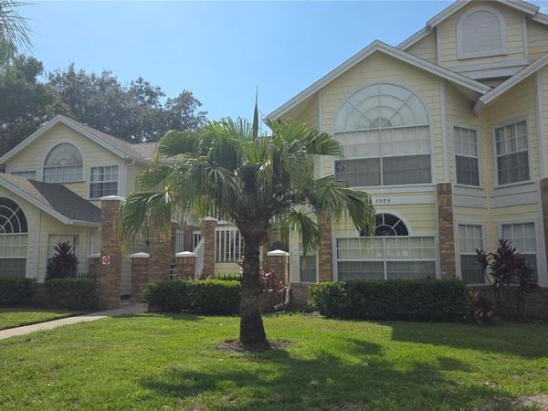 5009 LAGUNA BAY CIRCLE, Unit 41, KISSIMMEE, FL 34746