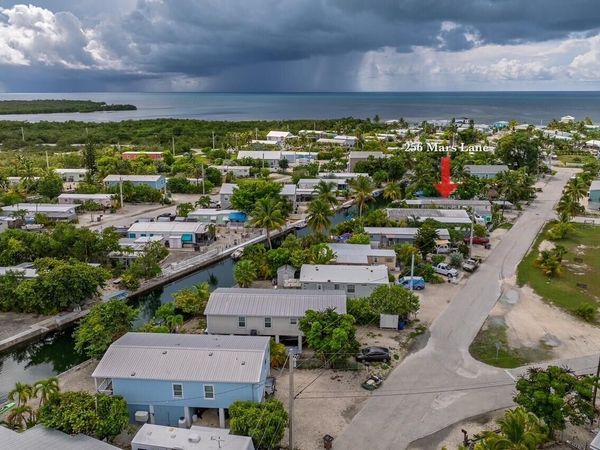 256 Mars Lane, Geiger, FL 33040