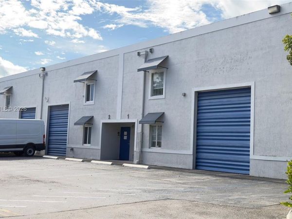 10780 NW 138th St, Unit D3, Hialeah Gardens, FL 33018