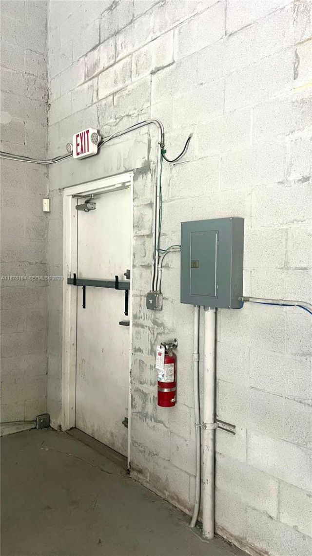 10780 NW 138th St, Unit D3, Hialeah Gardens, FL 33018 Photo