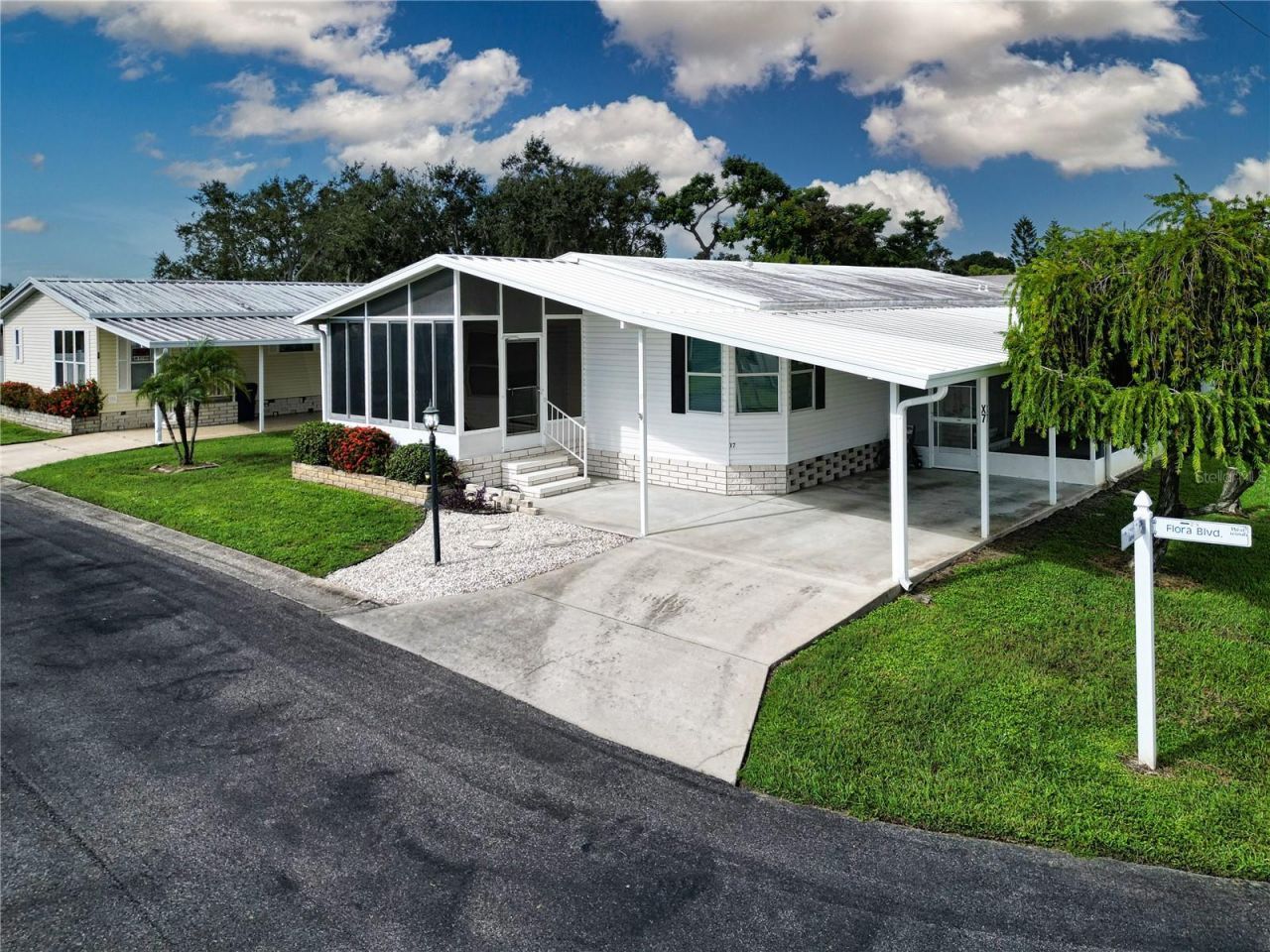 5316 53rd Avenue E, Unit X7, Bradenton, FL 34203 Main Photo